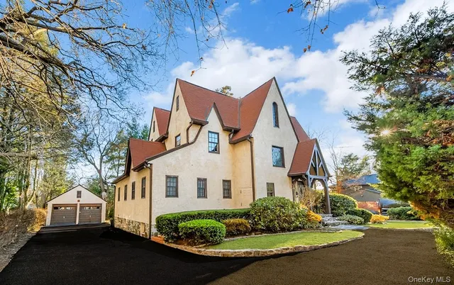 $1,650,000 | 45 Wilmot Road, New Rochelle, NY 10804
