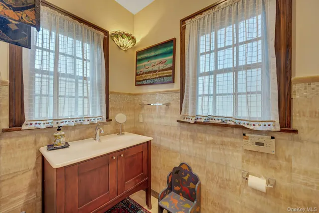 $1,650,000 | 45 Wilmot Road, New Rochelle, NY 10804