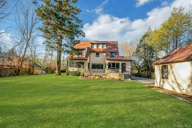 $1,650,000 | 45 Wilmot Road, New Rochelle, NY 10804