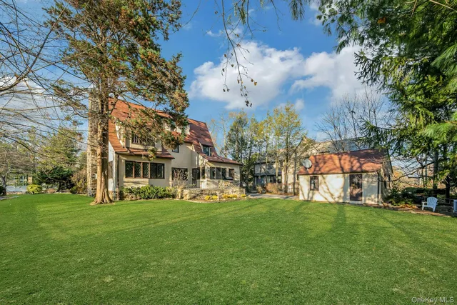 $1,650,000 | 45 Wilmot Road, New Rochelle, NY 10804