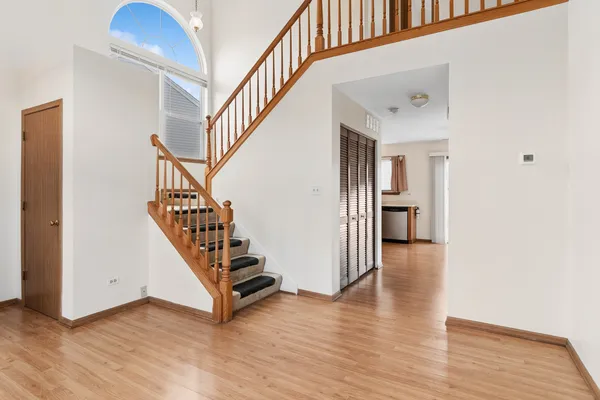 $428,900 | 728 Wildflower Circle, Naperville, IL 60540