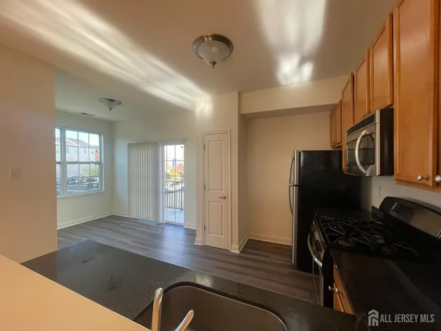 $3,377 | 430 Giordano Avenue, Sayreville, NJ 08859