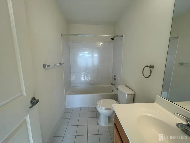 $3,377 | 430 Giordano Avenue, Sayreville, NJ 08859