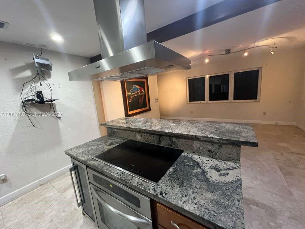 6900 Southwest 22nd Street Miami, FL 33155 - Photo 40 of 44 Gallery Image 40