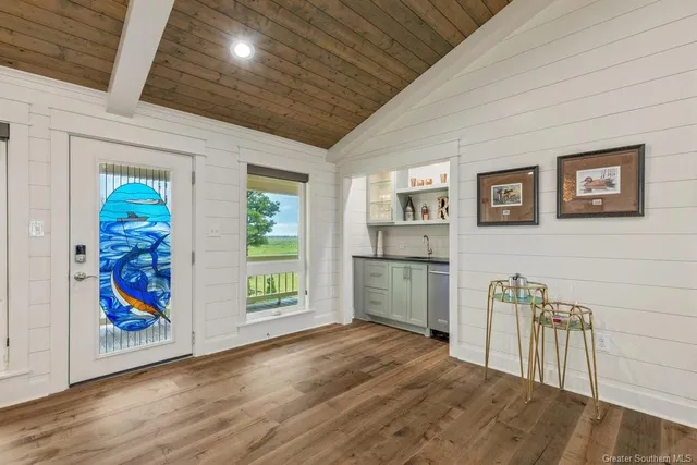 $974,500 | 443 Miguel Street, Lake Charles, LA 70607