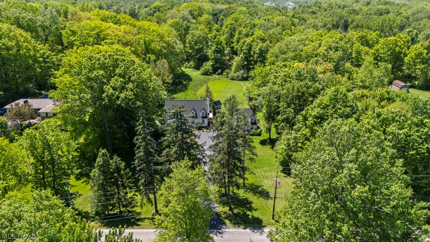 7399 Pettibone Road Chagrin Falls, OH 44023 - Photo 4 of 49 Aeril view of this stunning property
