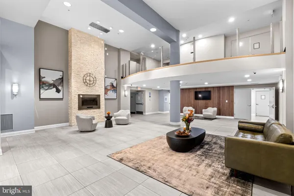 $385,000 | 6301 Edsall Road, Unit 500, Alexandria, VA 22312