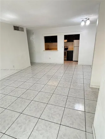 $2,200 | 4270 Northwest 79th Avenue, Unit 2D, Doral, FL 33166
