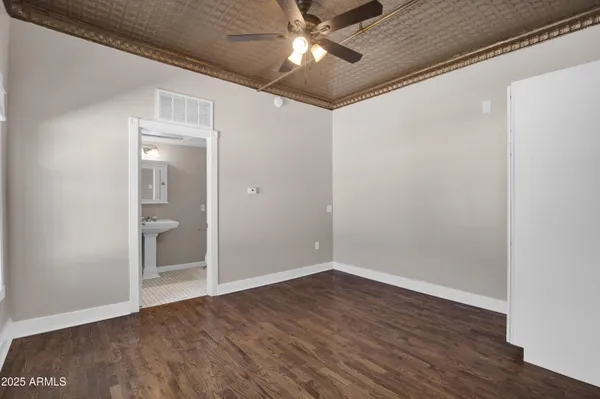 $1,225 | 5753 West Glendale Avenue, Unit 202, Glendale, AZ 85301