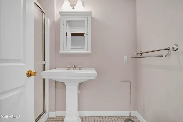 $1,225 | 5753 West Glendale Avenue, Unit 202, Glendale, AZ 85301