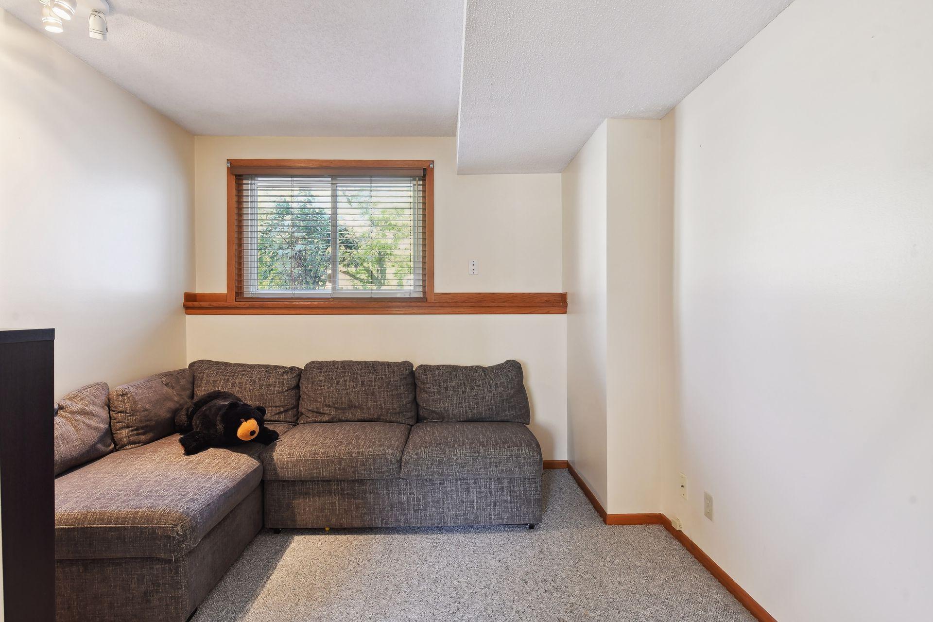 16408 South Manor Road Eden Prairie, MN 55346 - Photo 29 of 42