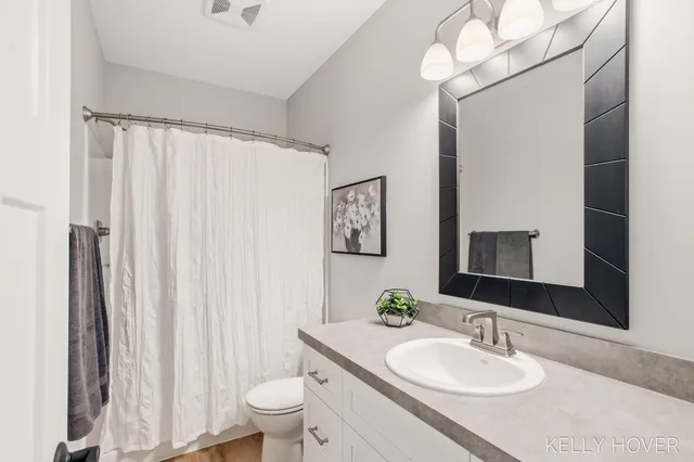 $1,299,000 | 4339 Mason Street, Zeeland, MI 49464