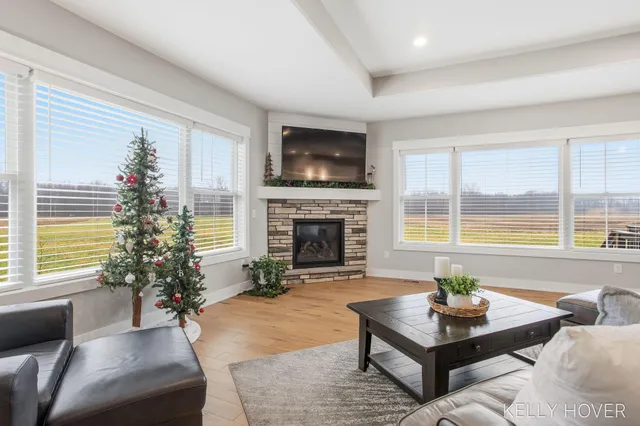 $1,299,000 | 4339 Mason Street, Zeeland, MI 49464