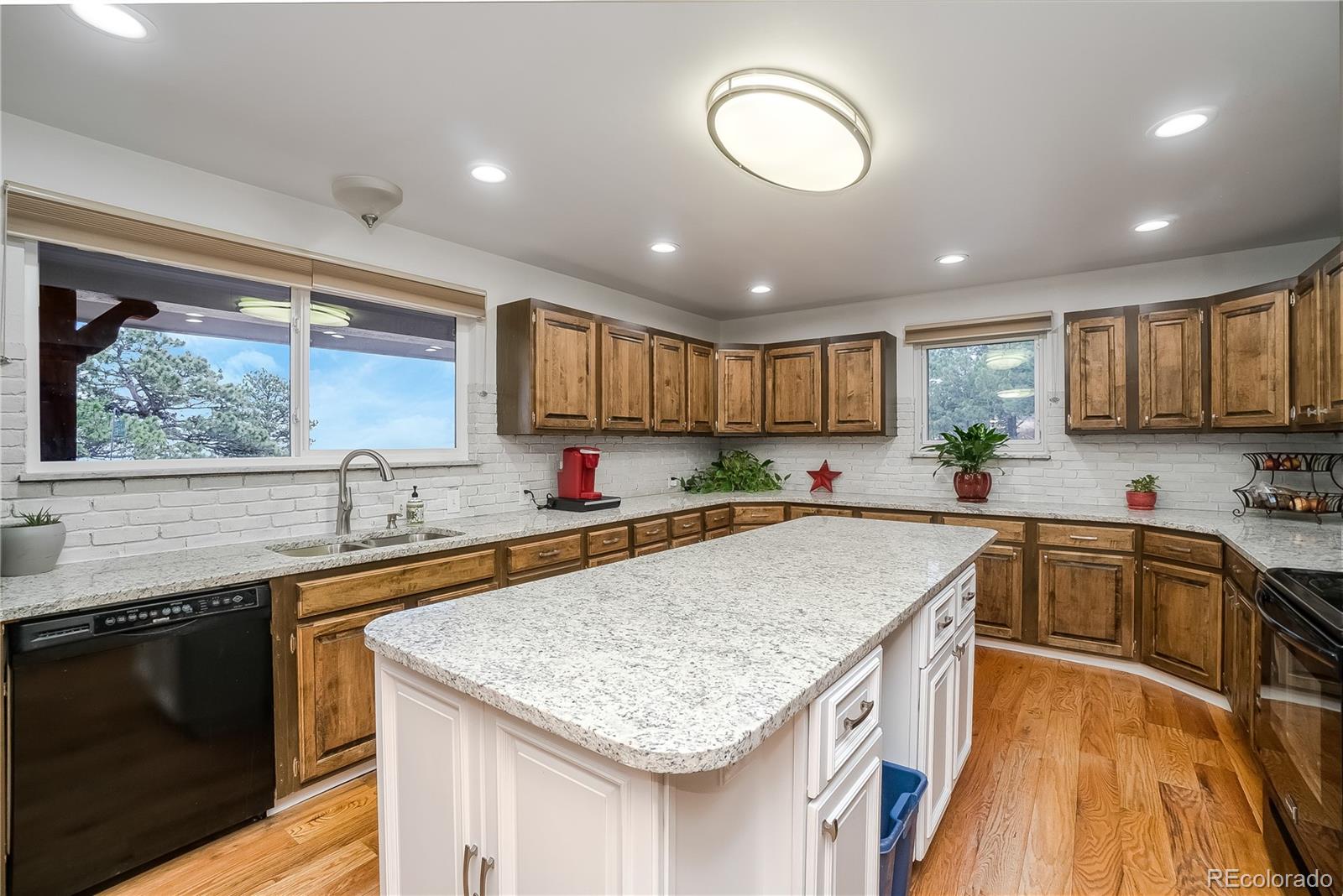 11347 Plainview Road Golden, CO 80403 - Photo 13 of 40