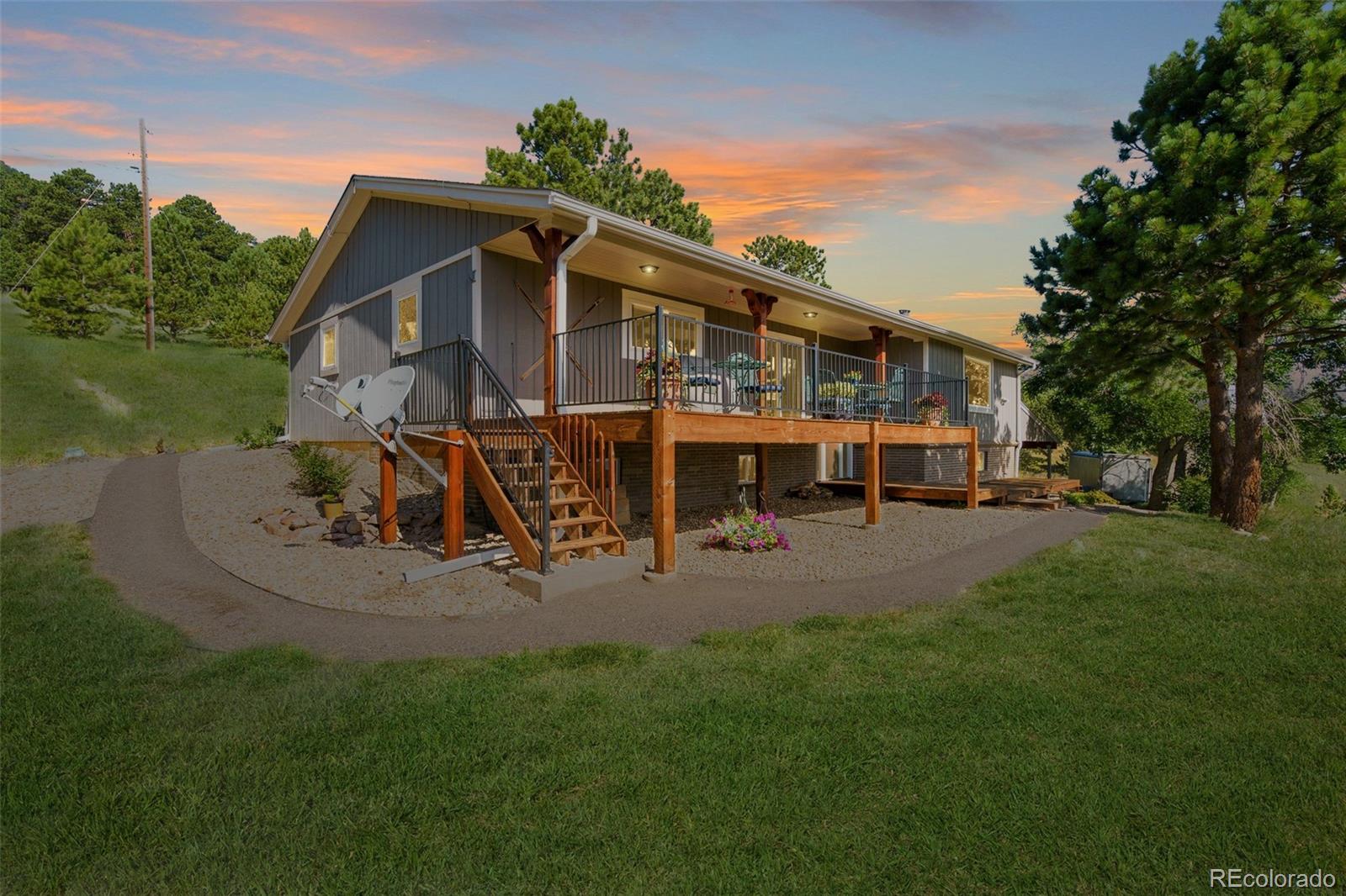 11347 Plainview Road Golden, CO 80403 - Photo 2 of 40