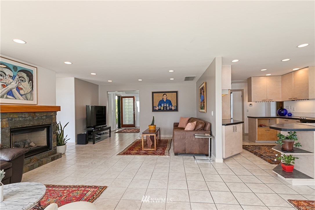 3277 North Shore Road Bellingham, WA 98226 - Photo 13 of 25 Gallery Image 13