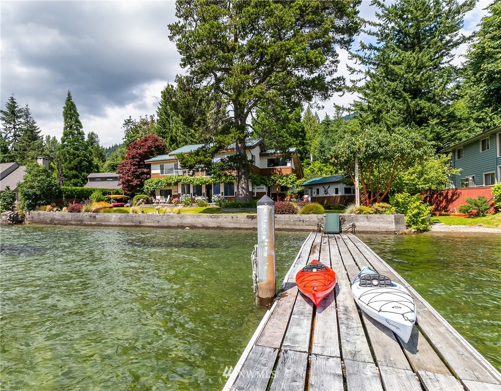 3277 North Shore Road Bellingham, WA 98226 - Photo 3 of 25 Gallery Image 3