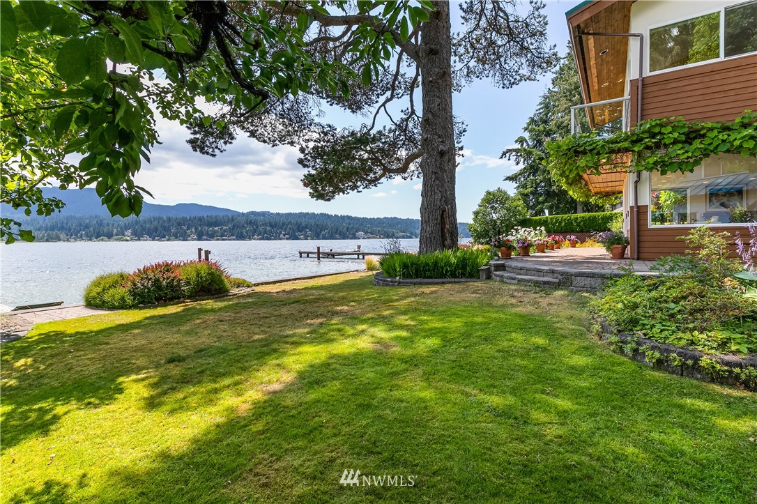 3277 North Shore Road Bellingham, WA 98226 - Photo 6 of 25 Gallery Image 6