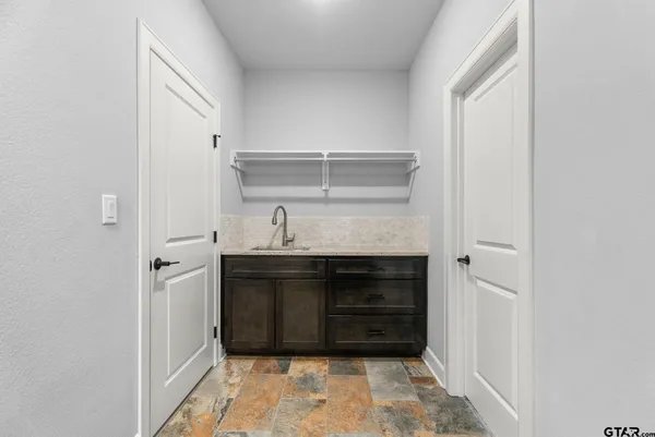 $609,000 | 7923 Crooked Trail, Tyler, TX 75703