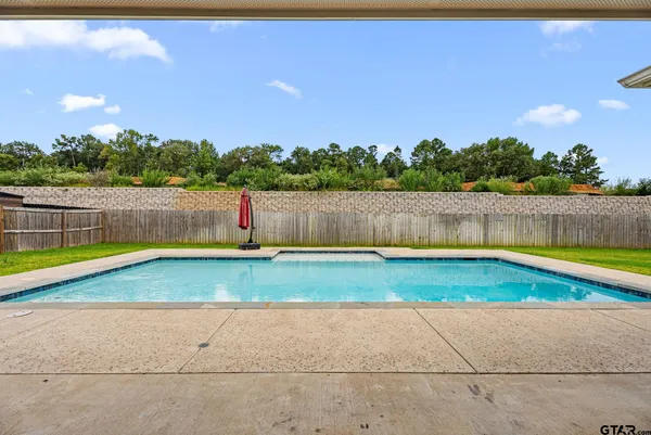 $609,000 | 7923 Crooked Trail, Tyler, TX 75703