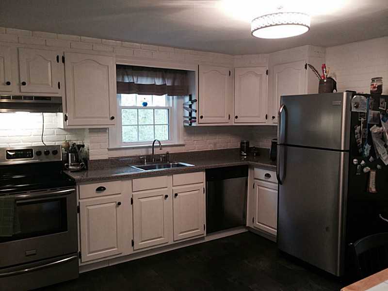 29 Colgate Street Warwick, RI 02888 - Photo 8 of 17 Kitchen. Kitchen is spacious and recently renovated