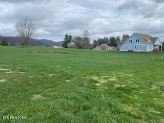 $49,900 | 125 Lilac Lane, Speedwell, TN 37870