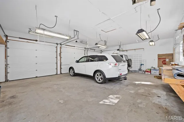 $364,900 | 1205 Antler Drive, Troy, IL 62294