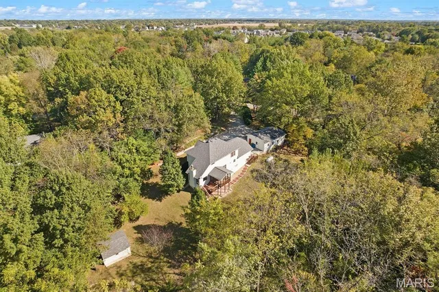 $364,900 | 1205 Antler Drive, Troy, IL 62294