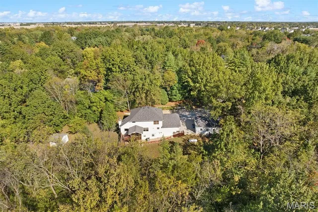 $364,900 | 1205 Antler Drive, Troy, IL 62294