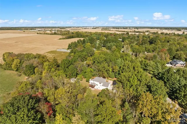 $364,900 | 1205 Antler Drive, Troy, IL 62294