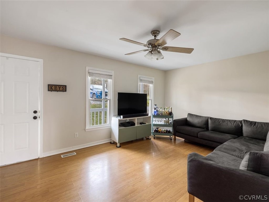 2518 Beaver Falls Road Midlothian, VA 23112 - Photo 5 of 26 Gallery Image 5