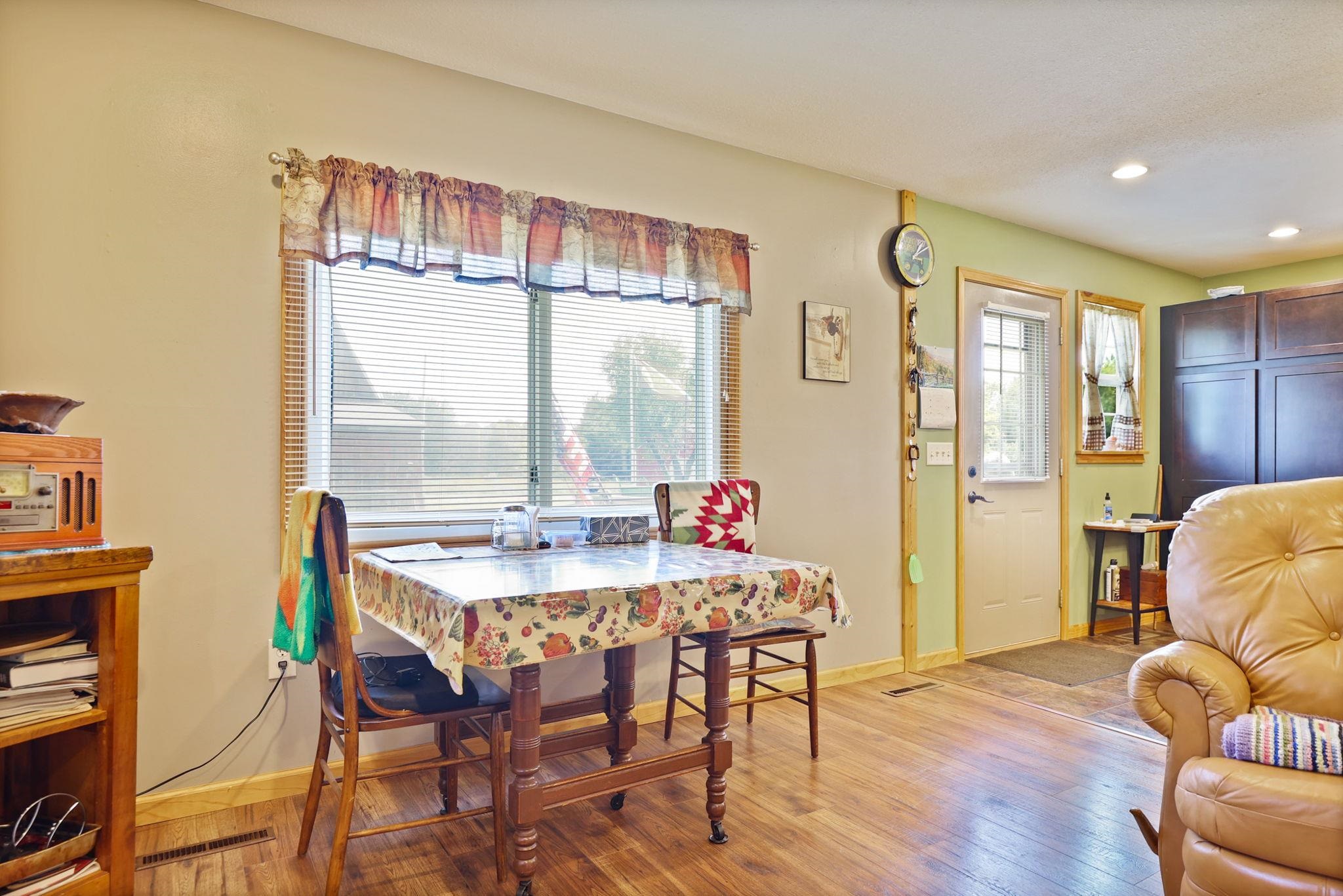 3260 Curry Road Caro, MI 48723 - Photo 11 of 49