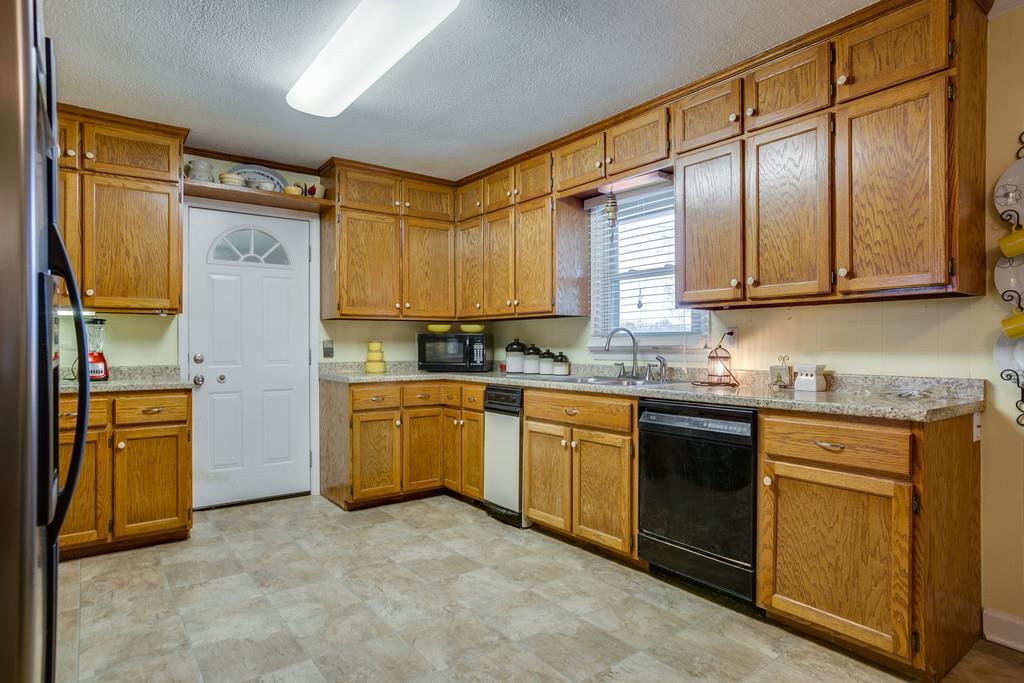 588 Weeks Road Murfreesboro, TN 37127 - Photo 18 of 28 Gallery Image 18