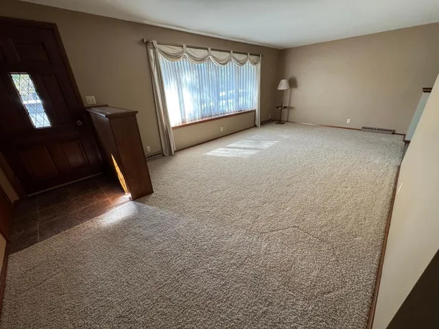 $289,900 | 1115 Swanhill Drive, Albert Lea, MN 56007