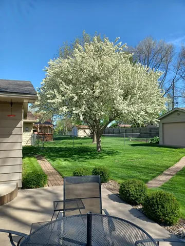 $289,900 | 1115 Swanhill Drive, Albert Lea, MN 56007