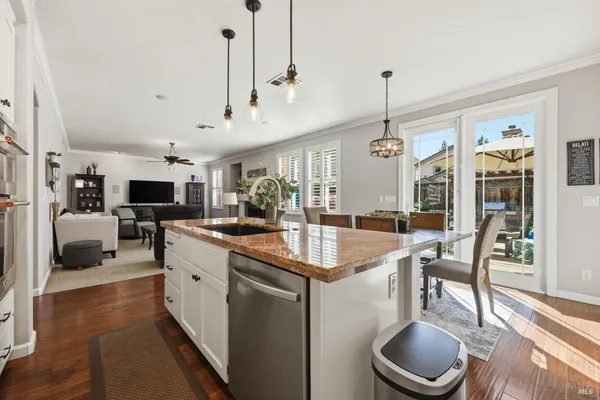 $1,033,116 | 1384 Birdie Drive, Windsor, CA 95492
