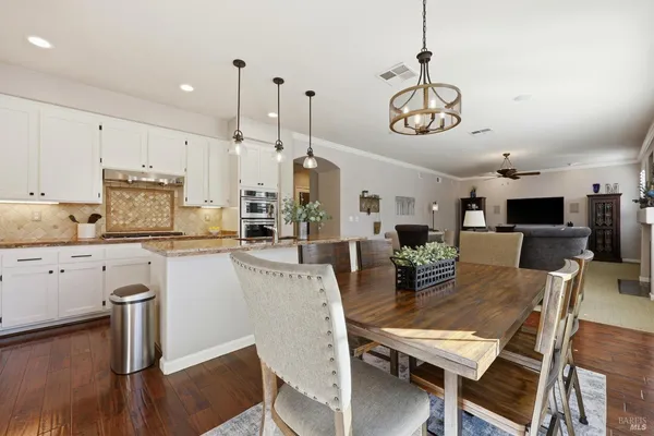 $1,033,116 | 1384 Birdie Drive, Windsor, CA 95492