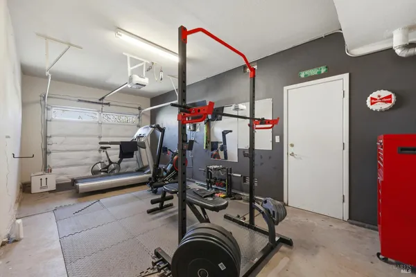 $1,033,116 | 1384 Birdie Drive, Windsor, CA 95492