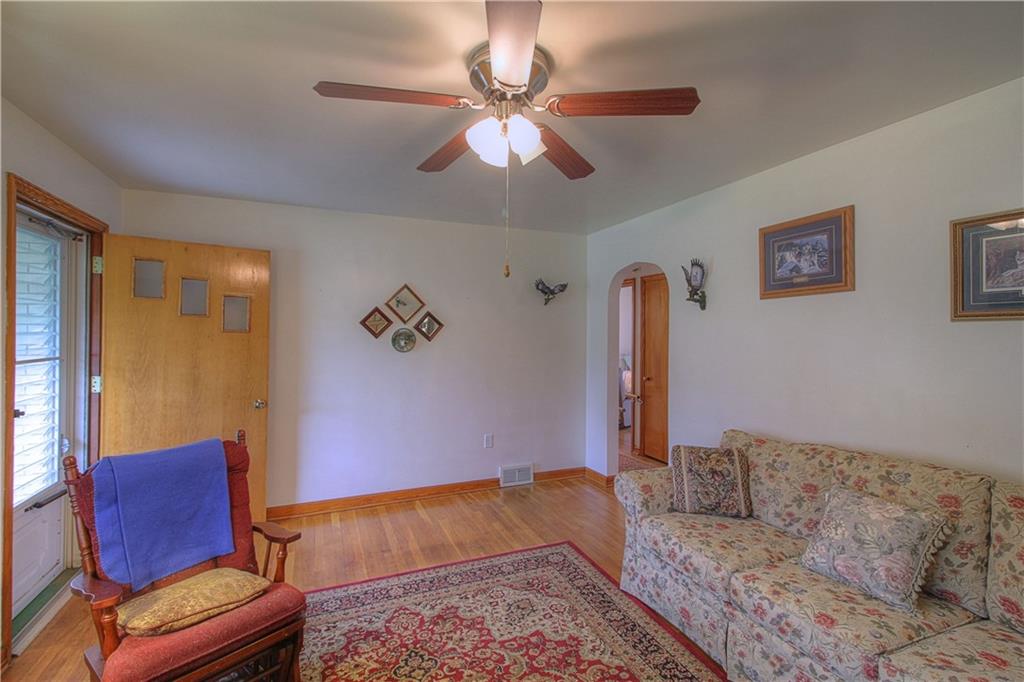 735 Beaver Street Rochester, PA 15074 - Photo 19 of 22