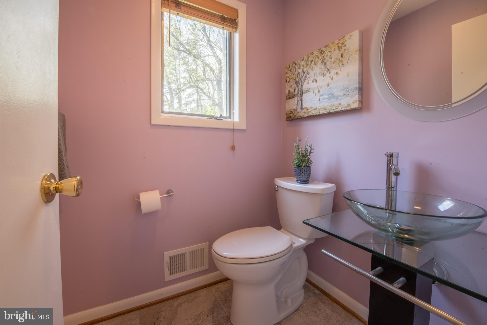 3500 Englemeade Road Baltimore, MD 21208 - Photo 17 of 35 POWDER ROOM