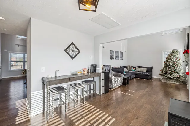 $379,999 | 2906 Dusenburg Drive, Christiana, TN 37037