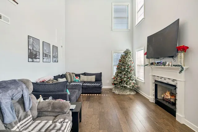 $379,999 | 2906 Dusenburg Drive, Christiana, TN 37037