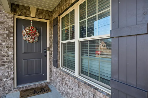 $374,999 | 2906 Dusenburg Drive, Christiana, TN 37037