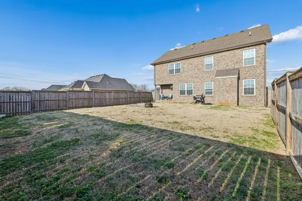 $374,999 | 2906 Dusenburg Drive, Christiana, TN 37037