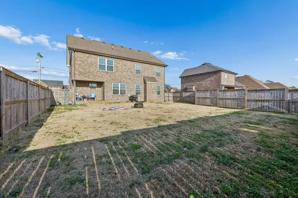$374,999 | 2906 Dusenburg Drive, Christiana, TN 37037