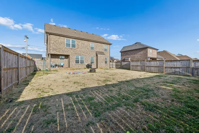 $379,999 | 2906 Dusenburg Drive, Christiana, TN 37037