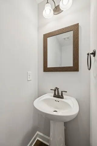 $379,999 | 2906 Dusenburg Drive, Christiana, TN 37037