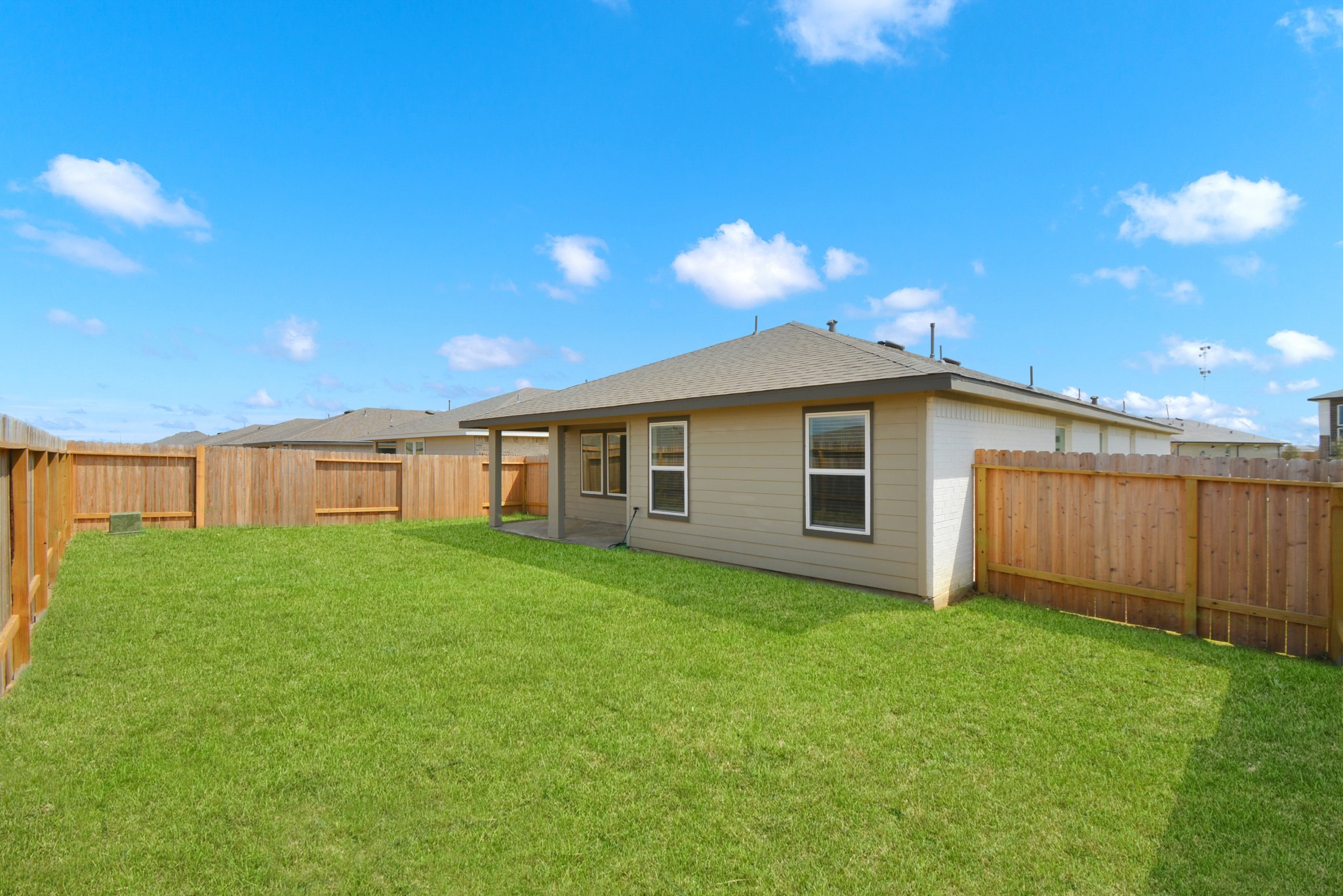 14515 Raintree Drive Baytown, TX 77523 - Photo 37 of 39 Gallery Image 37
