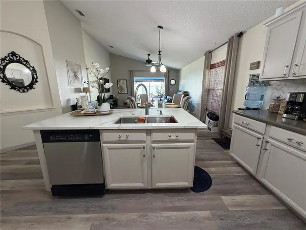 $2,300 | 723 Lady Diana Drive, Davenport, FL 33837