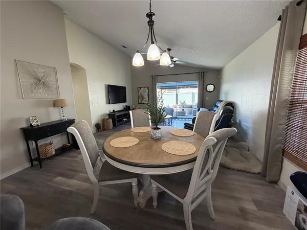 $2,300 | 723 Lady Diana Drive, Davenport, FL 33837